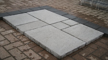 PATIO SLABS &amp; RETAINING WALLS